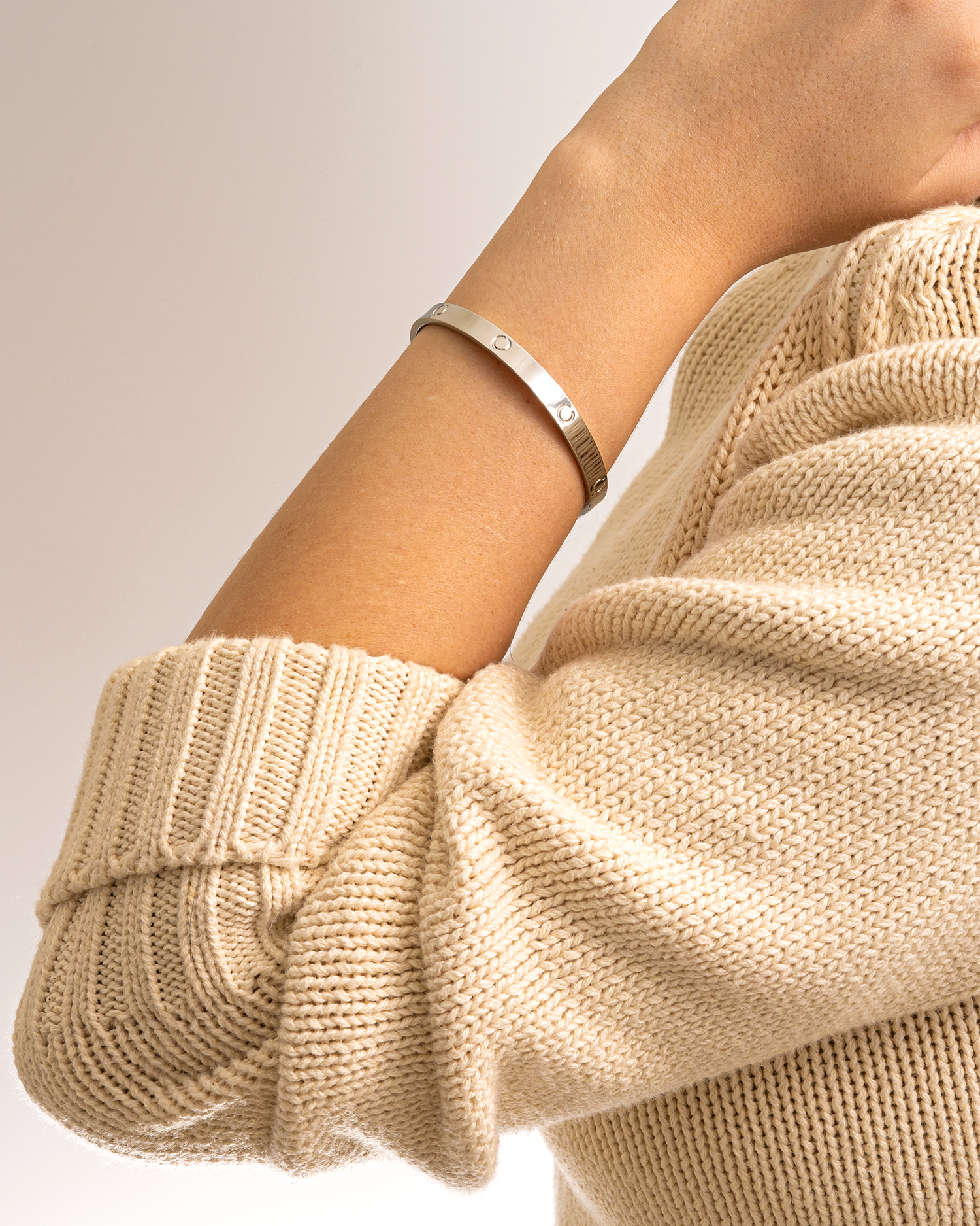 Olux Bracelet 1st Gen
